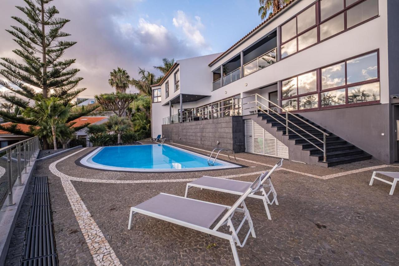 Ample Villa With Pool And Gorgeous Ocean View Funchal  Bagian luar foto