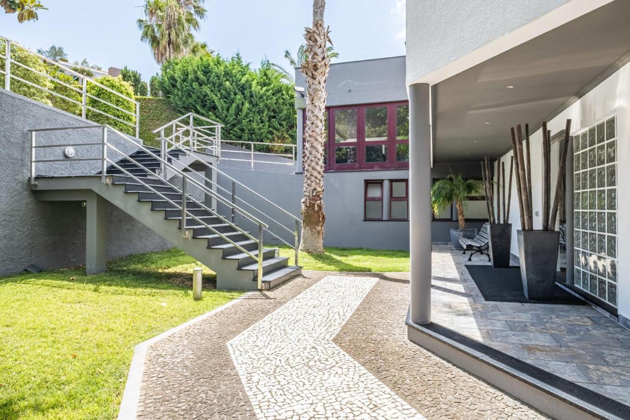 Ample Villa With Pool And Gorgeous Ocean View Funchal  Bagian luar foto