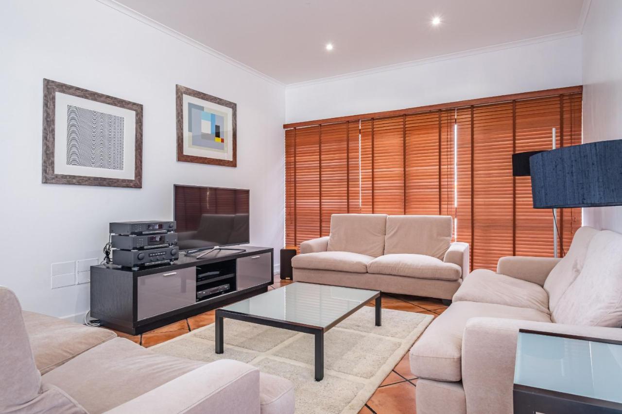 Ample Villa With Pool And Gorgeous Ocean View Funchal  Bagian luar foto