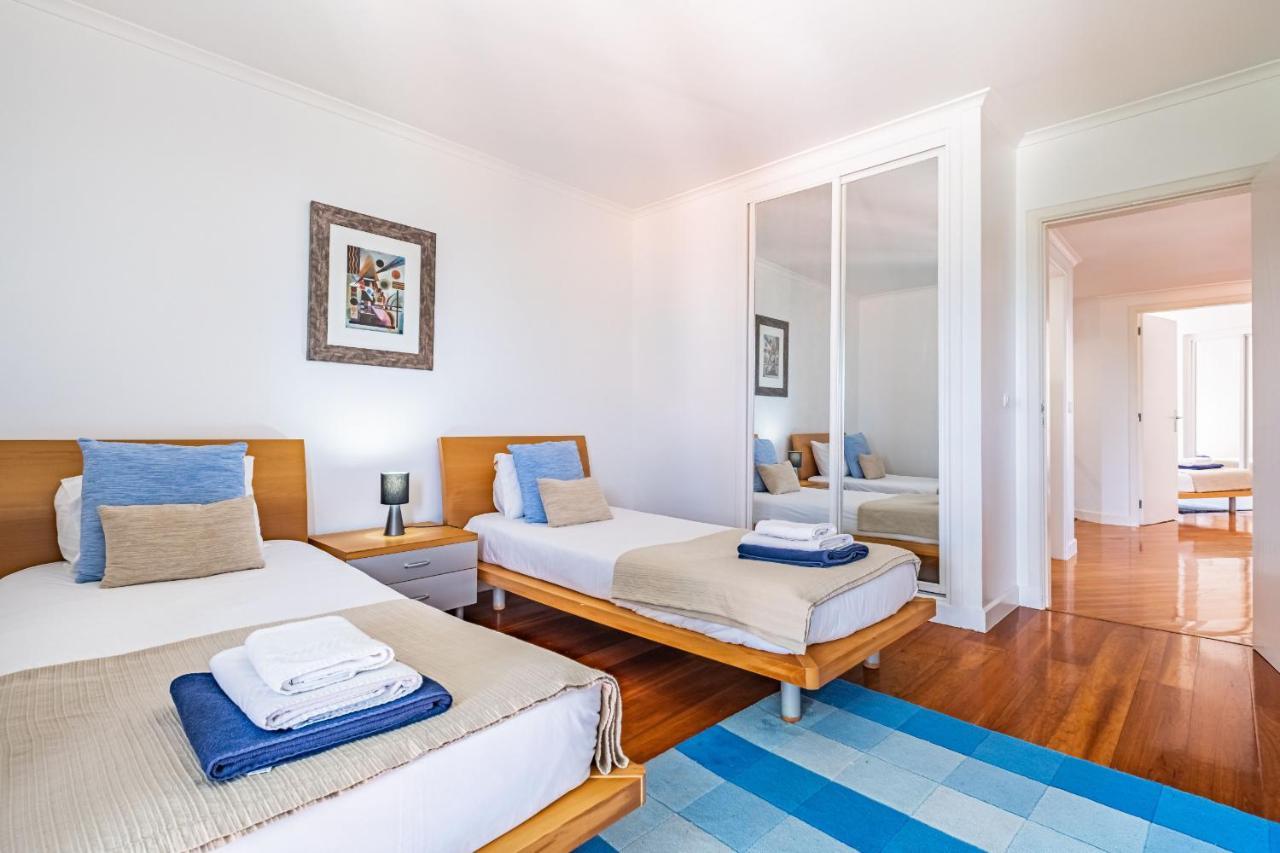 Ample Villa With Pool And Gorgeous Ocean View Funchal  Bagian luar foto
